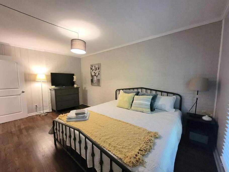 Refreshed!! Private 4Brms 2 Bath - 2 King Beds!! Smyrna Exterior foto