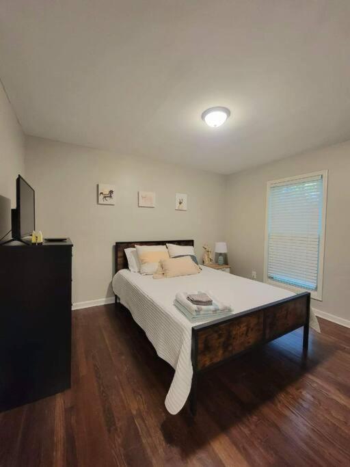 Refreshed!! Private 4Brms 2 Bath - 2 King Beds!! Smyrna Exterior foto